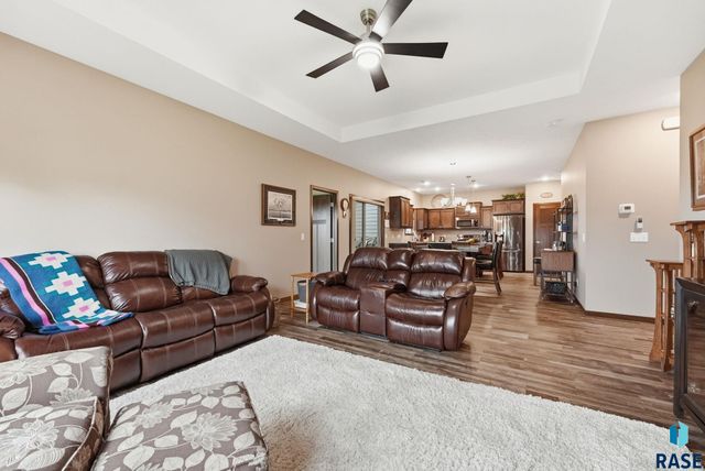 4001 E Brewster St Street, Sioux Falls, SD 57108
