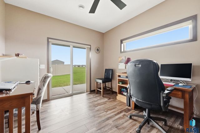 4001 E Brewster St Street, Sioux Falls, SD 57108