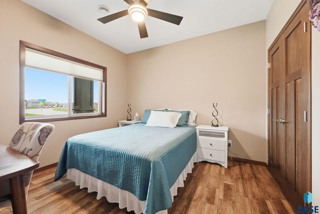 4001 E Brewster St Street, Sioux Falls, SD 57108