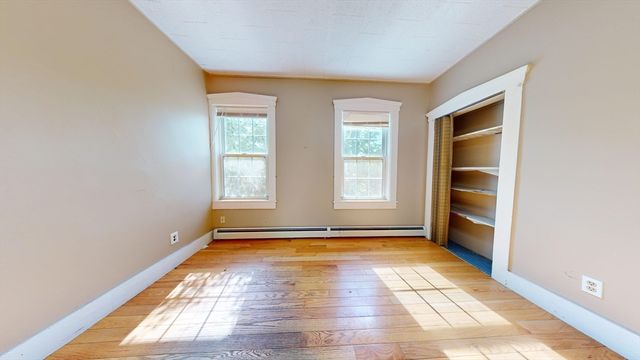 1022 Main St, Worcester, MA 01603