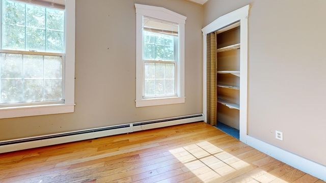 1022 Main St, Worcester, MA 01603