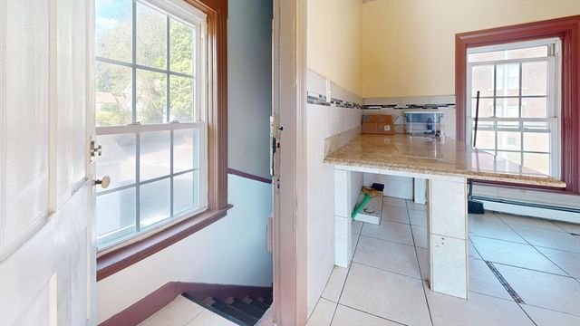 1022 Main St, Worcester, MA 01603