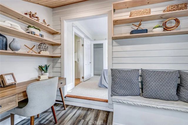 221 S Guadalupe, Redondo Beach, CA 90277