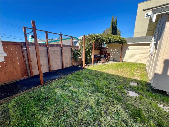 221 S Guadalupe, Redondo Beach, CA 90277