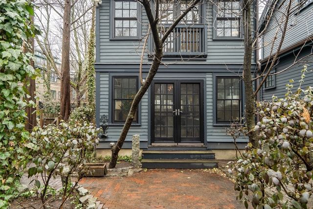 138 Pleasant St 138, Cambridge, MA 02139