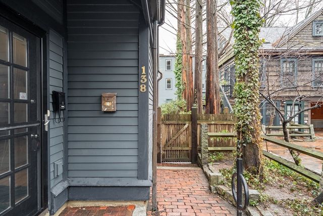 138 Pleasant St 138, Cambridge, MA 02139