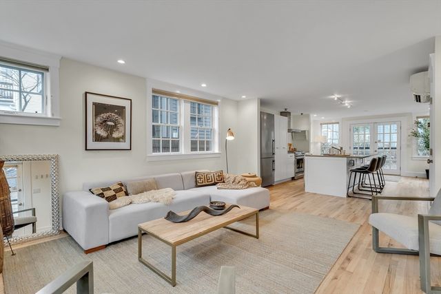 138 Pleasant St 138, Cambridge, MA 02139