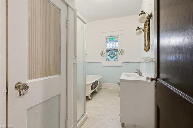 103 N Franklin Street, Reidsville, NC 27320