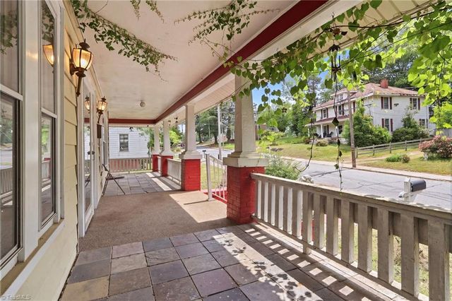 103 N Franklin Street, Reidsville, NC 27320