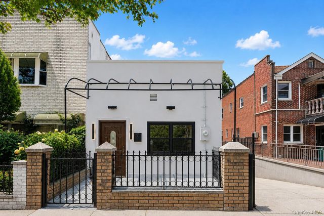 994 E 54th Street, Brooklyn, NY 11234