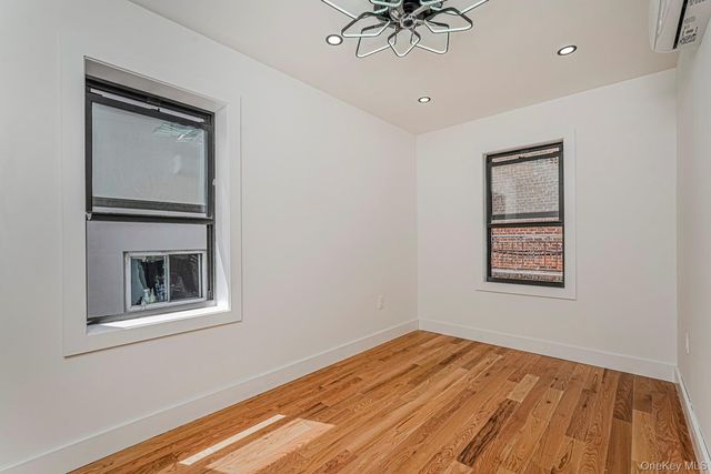 994 E 54th Street, Brooklyn, NY 11234