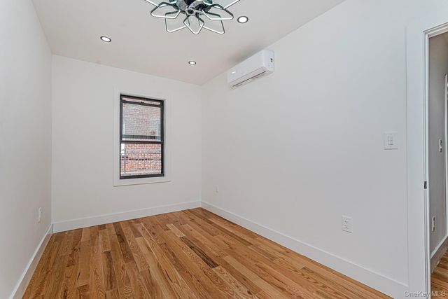 994 E 54th Street, Brooklyn, NY 11234