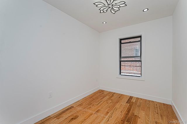 994 E 54th Street, Brooklyn, NY 11234