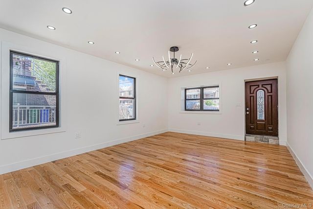 994 E 54th Street, Brooklyn, NY 11234