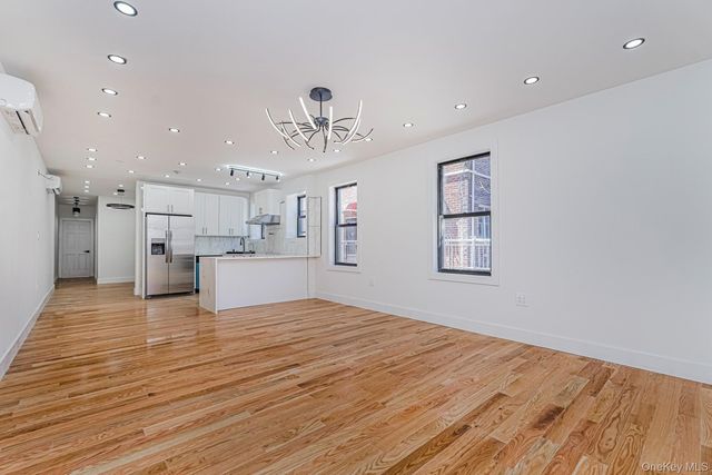 994 E 54th Street, Brooklyn, NY 11234