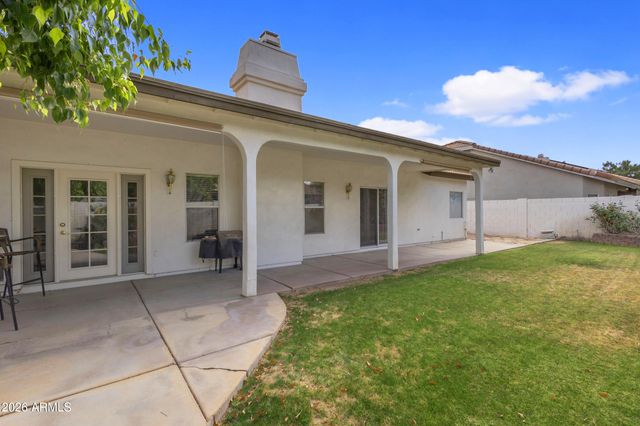 1220 N CAYMAN Drive, Gilbert, AZ 85234