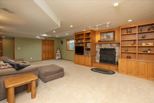 1012 3rd Avenue NE, Byron, MN 55920