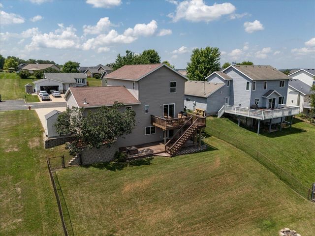 1012 3rd Avenue NE, Byron, MN 55920