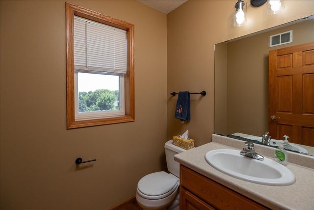 1012 3rd Avenue NE, Byron, MN 55920