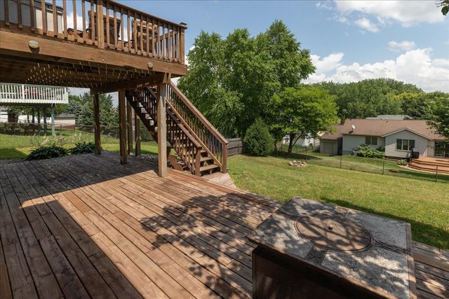 1012 3rd Avenue NE, Byron, MN 55920