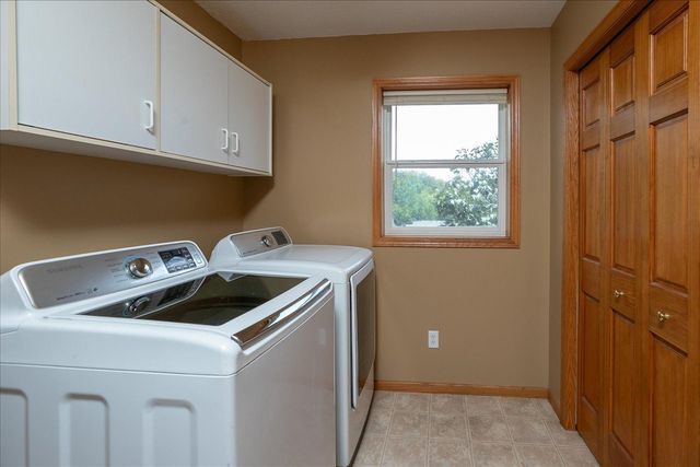 1012 3rd Avenue NE, Byron, MN 55920