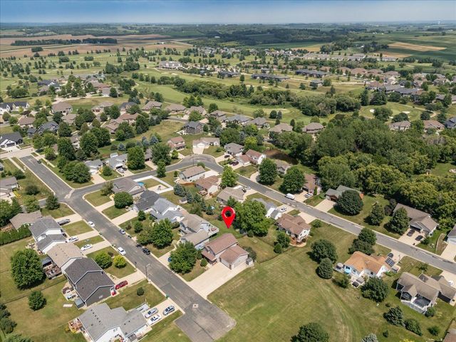 1012 3rd Avenue NE, Byron, MN 55920
