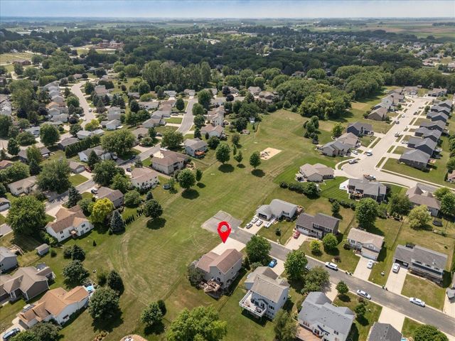 1012 3rd Avenue NE, Byron, MN 55920
