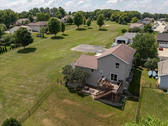 1012 3rd Avenue NE, Byron, MN 55920
