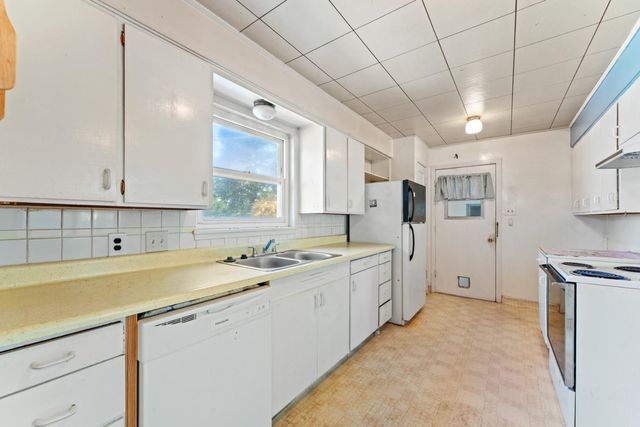 7265 Falcon Rd, Fair Oaks, CA 95628