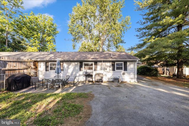 202 BETHLEHEM CT, Hagerstown, MD 21740