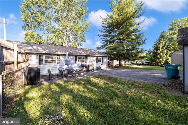 202 BETHLEHEM CT, Hagerstown, MD 21740