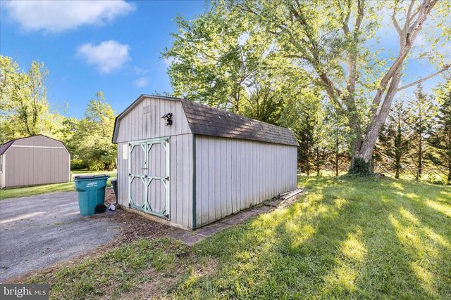 202 BETHLEHEM CT, Hagerstown, MD 21740