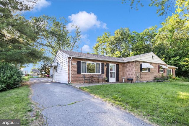 202 BETHLEHEM CT, Hagerstown, MD 21740