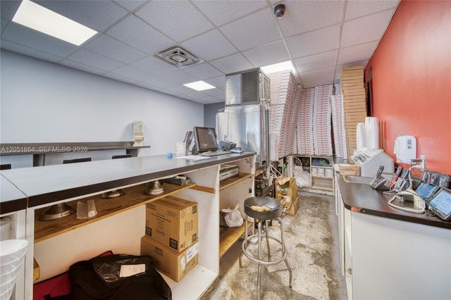 Pizzeria Restaurant For Sale In South Miami, South Miami, FL 33143