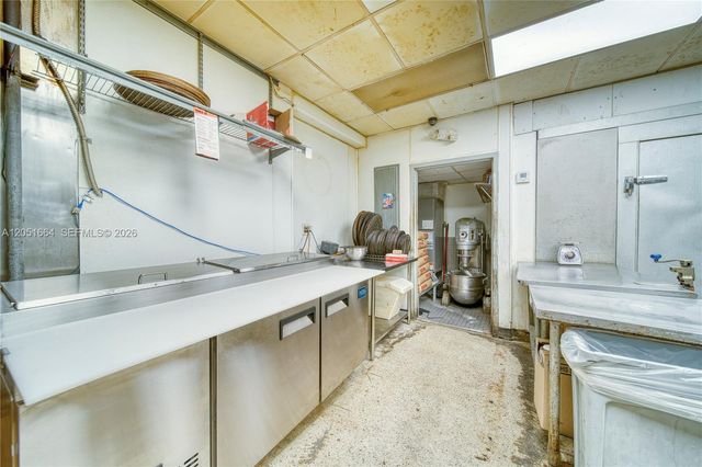 Pizzeria Restaurant For Sale In South Miami, South Miami, FL 33143
