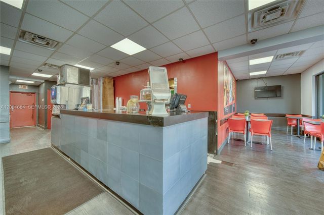 Pizzeria Restaurant For Sale In South Miami, South Miami, FL 33143