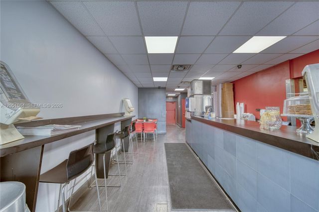 Pizzeria Restaurant For Sale In South Miami, South Miami, FL 33143