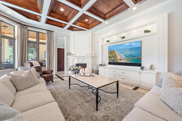 2365 Azure Circle, Palm Beach Gardens, FL 33410