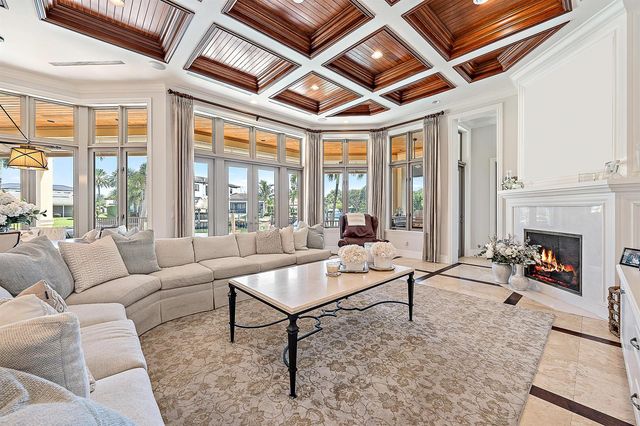 2365 Azure Circle, Palm Beach Gardens, FL 33410