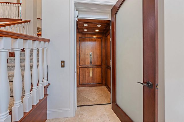 2365 Azure Circle, Palm Beach Gardens, FL 33410