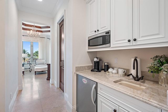 2365 Azure Circle, Palm Beach Gardens, FL 33410
