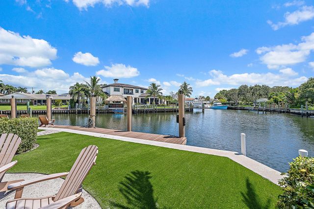 2365 Azure Circle, Palm Beach Gardens, FL 33410