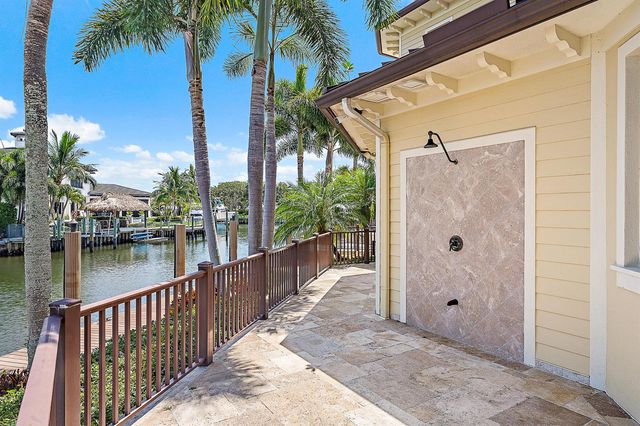 2365 Azure Circle, Palm Beach Gardens, FL 33410