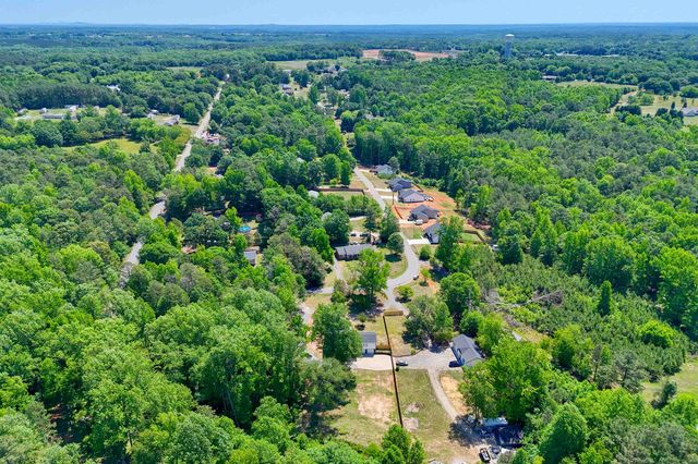 204 Carson Drive, Cowpens, SC 29330