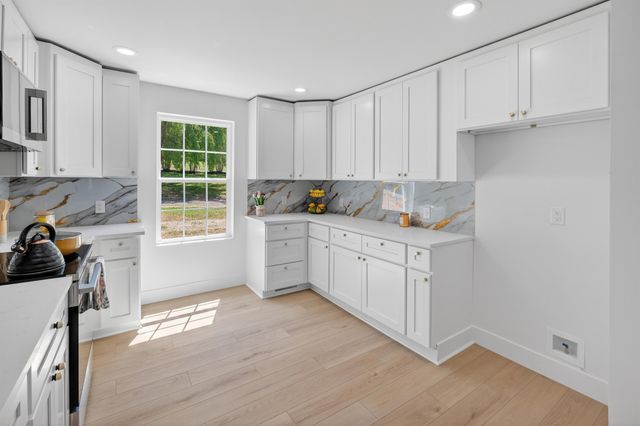 204 Carson Drive, Cowpens, SC 29330