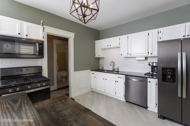 417 Gwendolyn St, Louisville, KY 40203