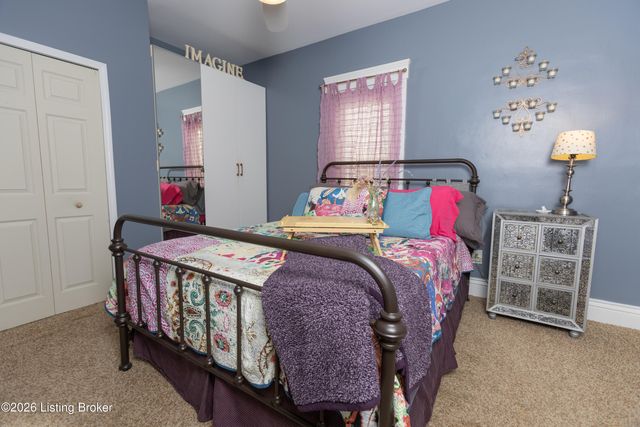 417 Gwendolyn St, Louisville, KY 40203