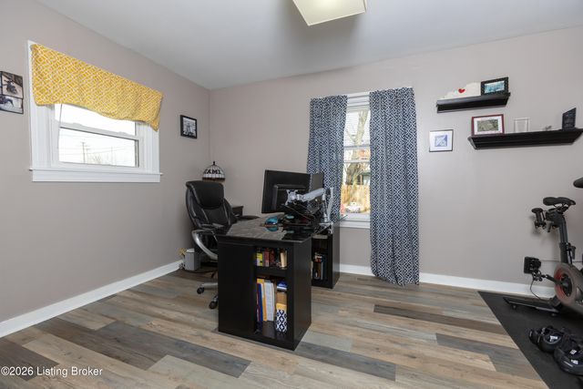 417 Gwendolyn St, Louisville, KY 40203