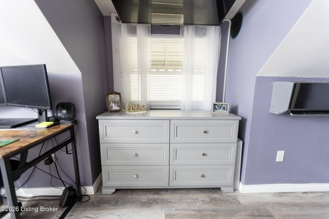 417 Gwendolyn St, Louisville, KY 40203