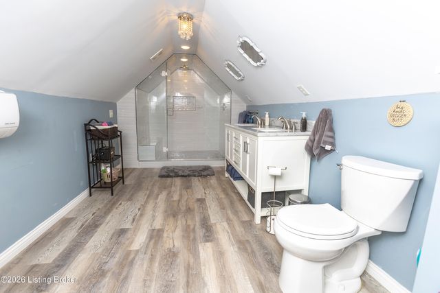 417 Gwendolyn St, Louisville, KY 40203